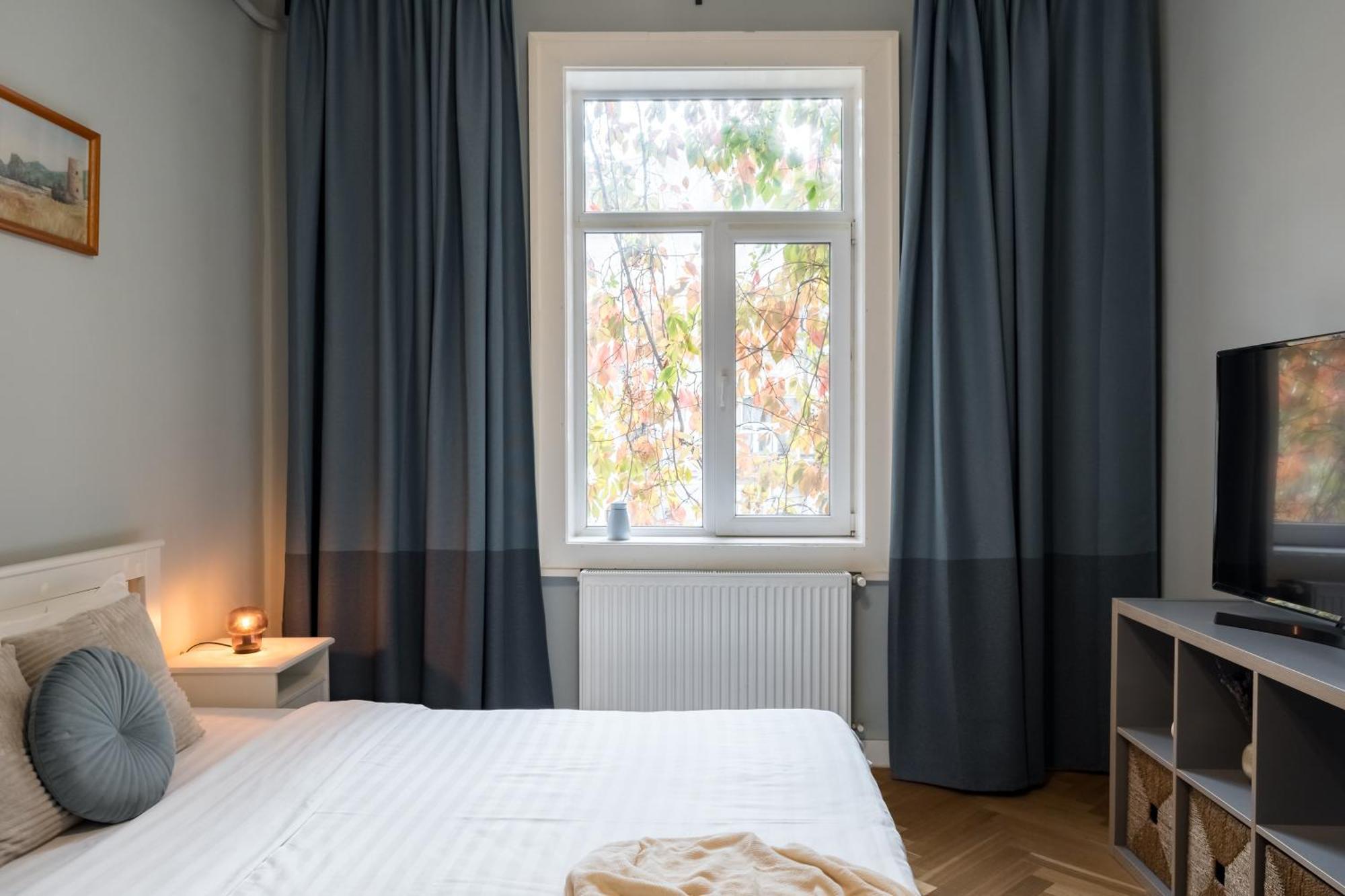 Chic Studio Near Bucharest'S Top Landmarks Ngoại thất bức ảnh
