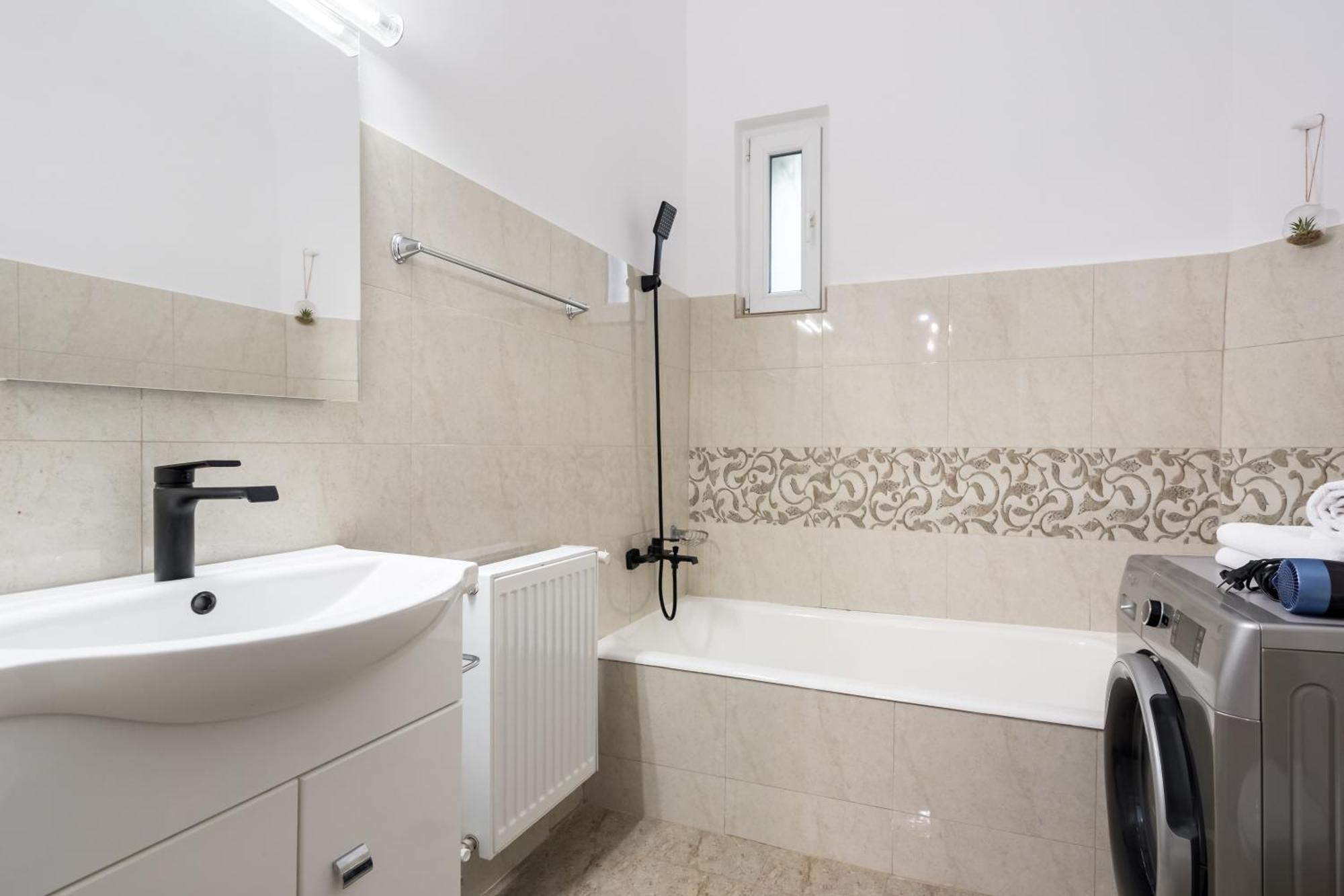 Chic Studio Near Bucharest'S Top Landmarks Ngoại thất bức ảnh